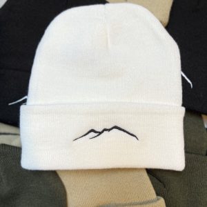 biela čiapka Tatry zimná čiapka pletená čiapka